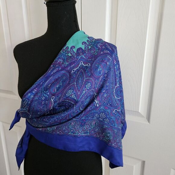 Tie Rack Accessories - Tie Rack Italy Royal Blue Wrap Paisley Square Scarf 35" Machine Wash